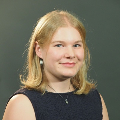 Portrait of Juliette Dashe.
