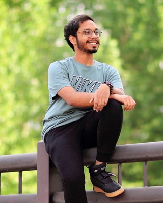 Portrait of Prashast Sharma.